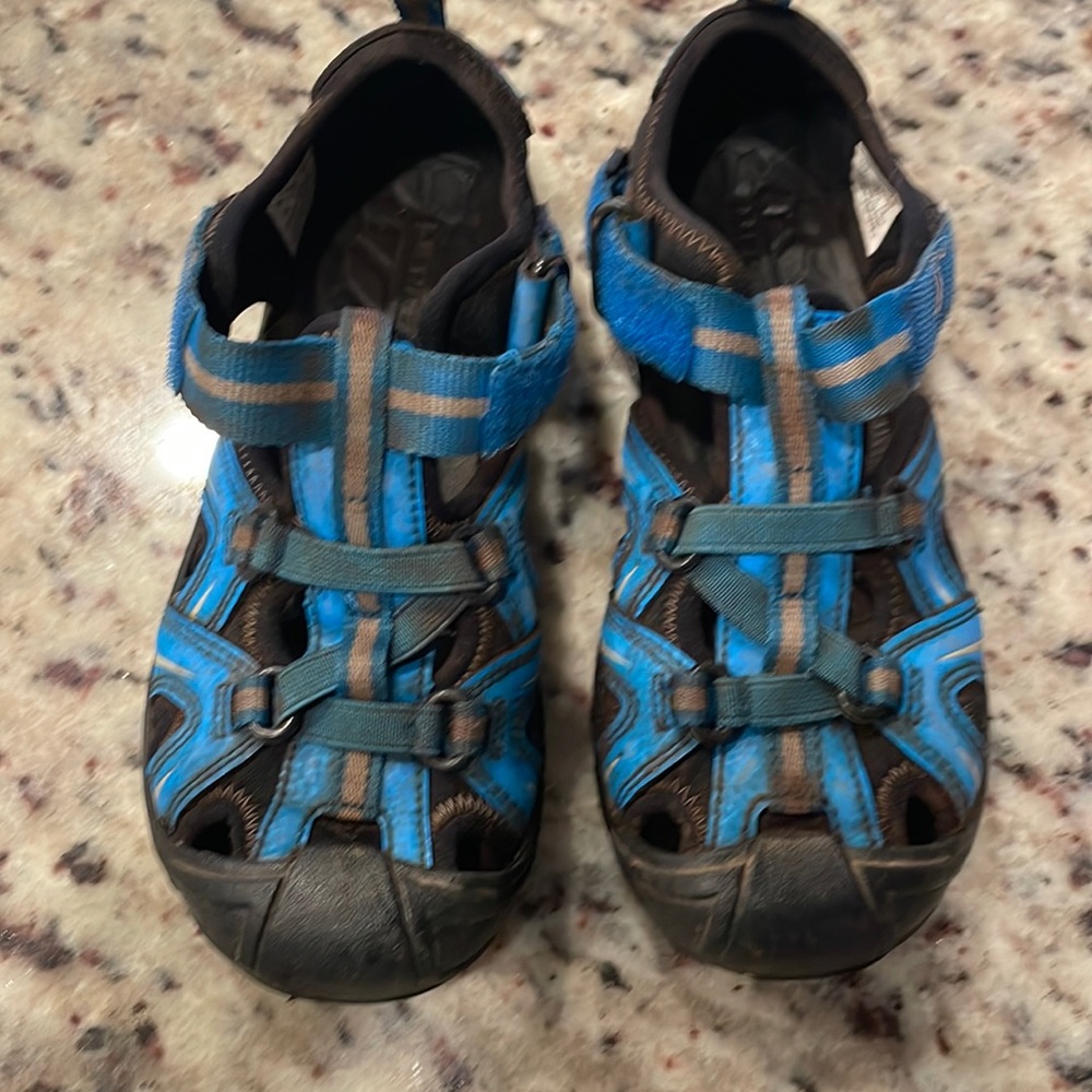 Merrell Select Grip Outdoor Shoes